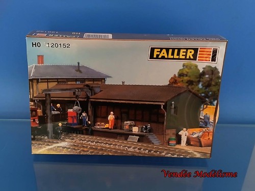 Maquette hangar faller - hangar,
