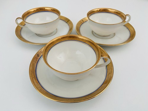 Lot tasses et - 3,