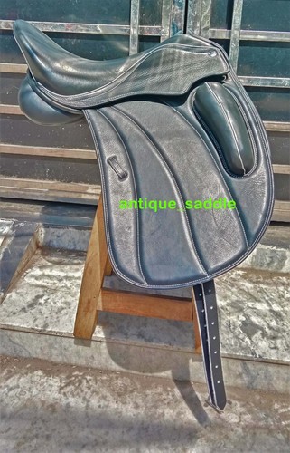 Selle dressage cuir - en, à