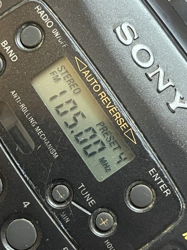 Sony portable radio cassette - portable,