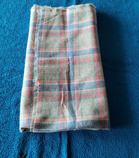 LINGE ANCIEN : 1 GRAND COUPON DE TISSU TARTAN ECOSSAIS  154 X 94 CM