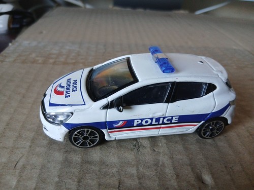 Voiture miniature renault - miniature,