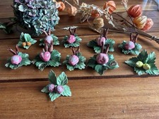 11 Sculptures de fruits en