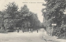 Péronne, le quinconces, la