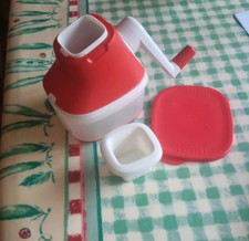 TUPPERWARE : MOULIN UNIVERSEL