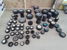 LEGO TECHNIC. TYRE WHEEL. BULK SET (LOT 31]