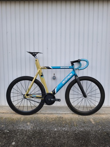 Decathlon team ag2r track - team,