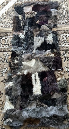 Tapis fourrure imprimé - en,