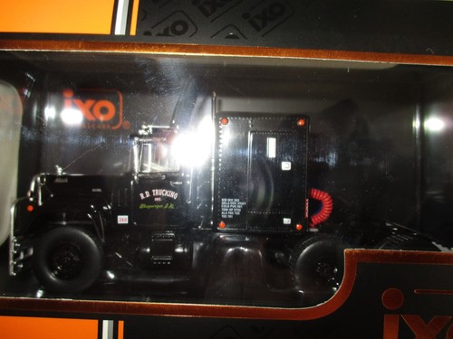 Miniature tracteur ixo 43 - ixo, 1/43