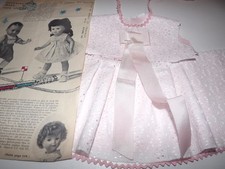 KIT découpé VETEMENT,poupee, Françoise  MODES ET TRAVAUX Octobre  1962