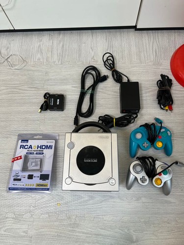 Nintendo gamecube silver - gamecube,