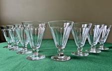 Lot de 8 verres en cristal