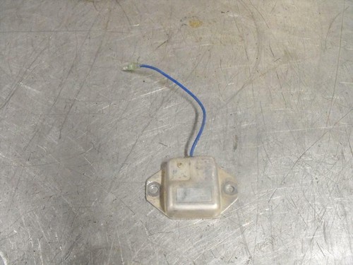 Regulateur tension - regulateur,