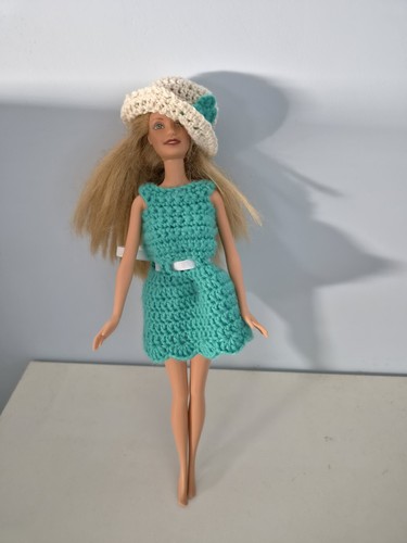Vêtements barbie - vêtements,