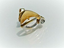 BELLE BOUCLE D'OREILLE en OR