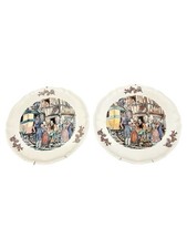 Paire d’assiettes murales en faïence – Sarreguemines décor  “Ma Normandie”