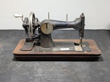 Machine À Coudre Antique À