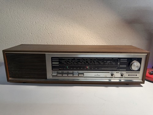 Radio grundig typ - rf, 150