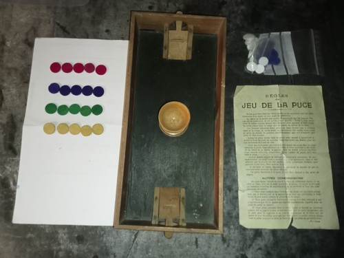Ancien jeu puce plateau - la,