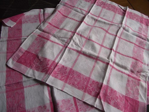 Linges anciens lot 2 - linges,