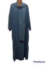 Abaya avec voile intégré 