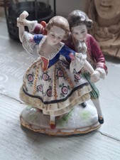 PORCELAINE ANCIENNE, FIGURINE