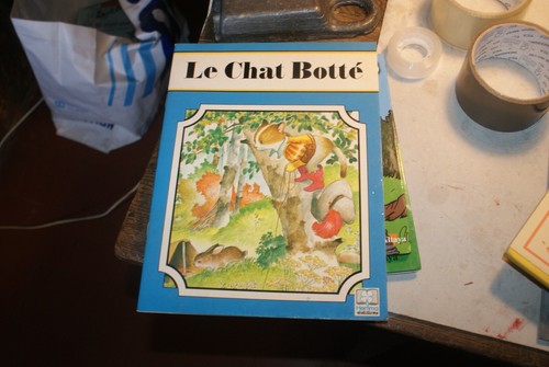Chat botté éditions - /,