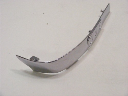 Garniture gauche coffre - gauche,