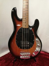 Basse électrique STERLING BY