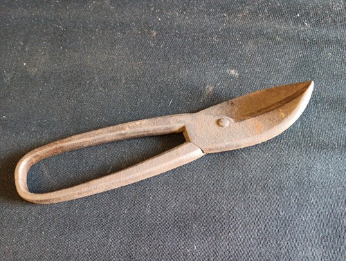 Ancienne grosse cisaille - ancienne,