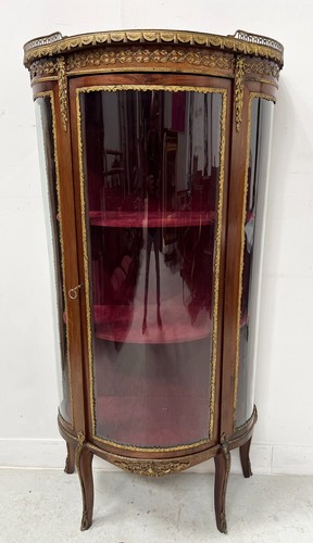 Vitrine galbée style - vitrine,