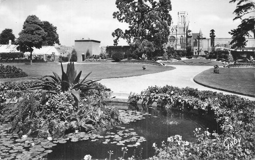 Avranches bassin jardin des - du,