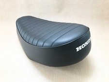 Honda SL125 1971-1973. Selle