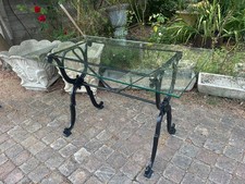 Table bistrot piètement fonte