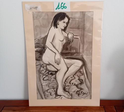 Jeune fille sur - jeune, divan