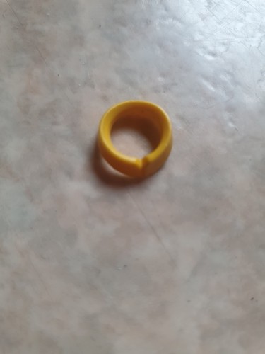 Col jaune fermé - jaune,
