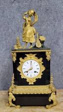 Pendule borne époque Napoléon III en marbre et bronze vers 1850