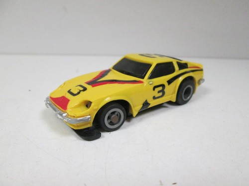 Datsun 240 240z jaune - datsun,