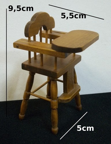Chaise haute pour bébé - chaise,