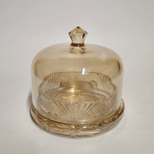 TRES JOLI BEURRIER EN VERRE