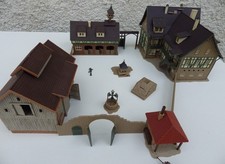 VOLLMER 3737 HO Grande ferme complète avec ses accessoires, grange, four à pain