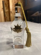 Jack Daniels Ltd 1954 Gold Metal Commemorative Crystal Whiskey Bottle Ornament