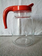 CRUCHE VINTAGE EN VERRE BLANC