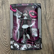 MONSTER HIGH DRACULAURA REEL