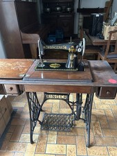 meuble avec une machine à