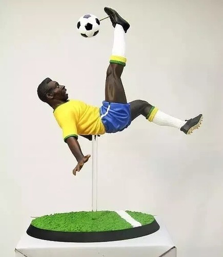 Statue kotobukiya pelé - kotobukiya,