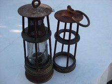 Anciennes Lampes de Mineur