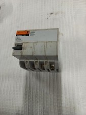 Disjoncteurs triphasé Merlin