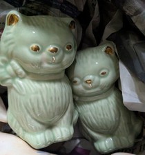 MCM Celadon Green Ceramic Cat Salt Pepper Shaker Kity Figurine Gold Accent Japan
