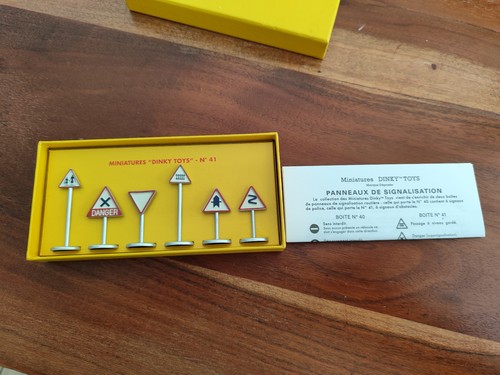 Dinky toys panneau - dinky, de